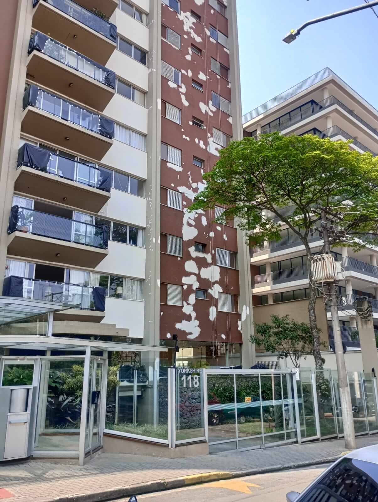 Serviço de pintura no Condomínio Yorkshire